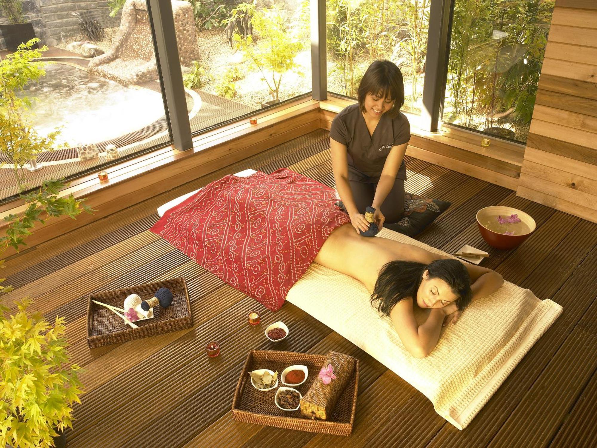 Castlecourt Hotel, Spa & Leisure Westport Dış mekan fotoğraf